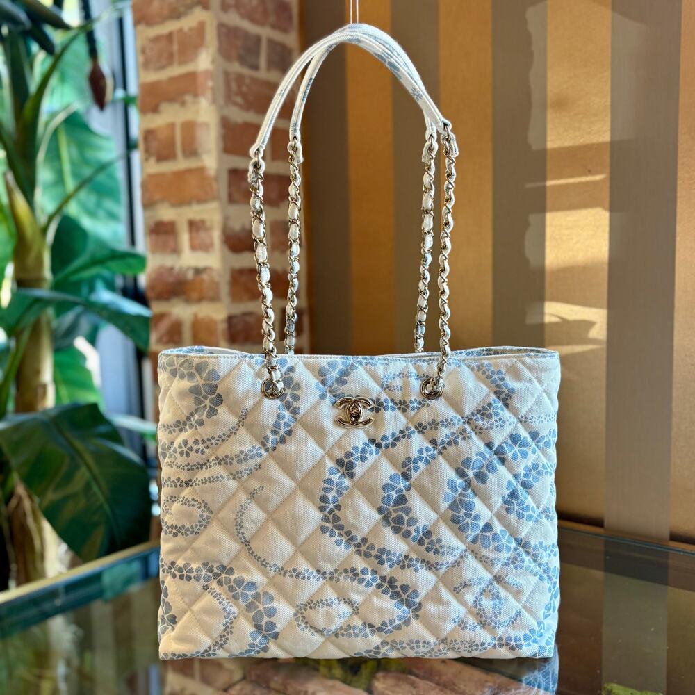 CHANEL 2025 Denim Coco Beach Tote